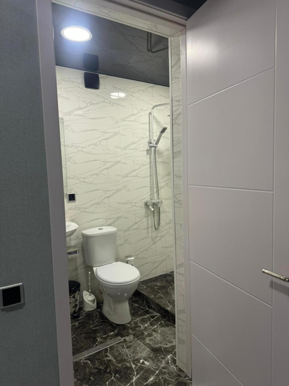 New Apartments In Боржомі Номер фото